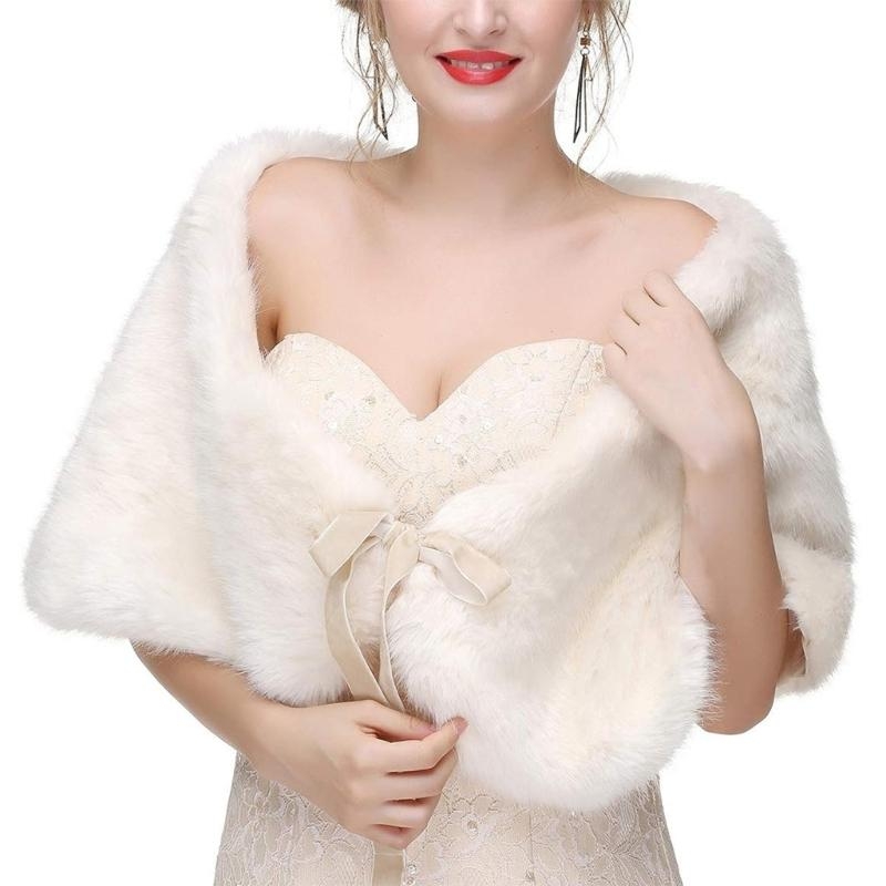 Stole Wedding Shawl - 652F وشاح متطور من الفراء الصناعي