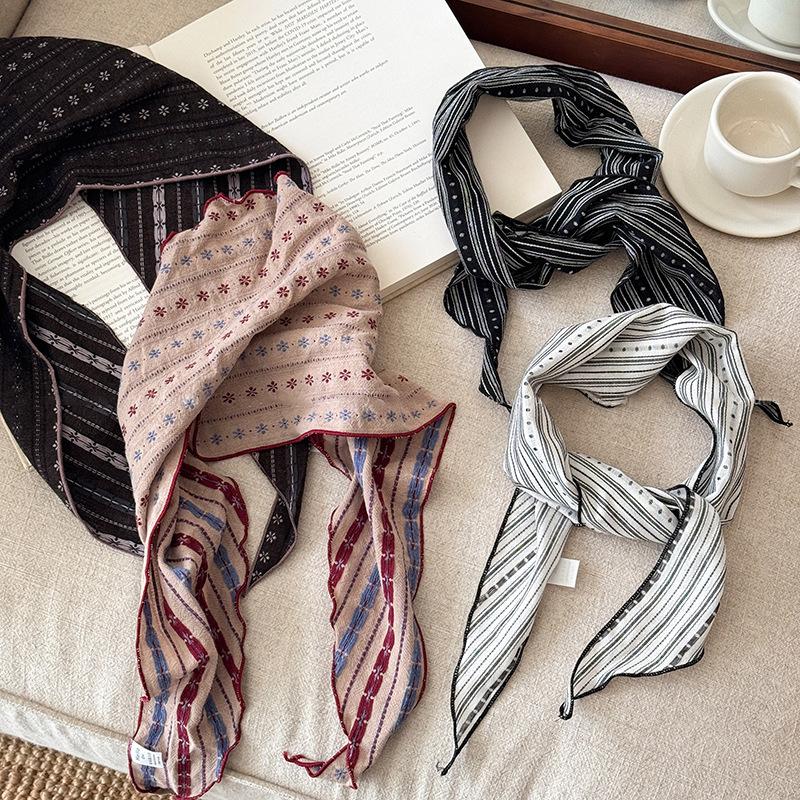 Bandana Cotton - وشاح مثلث من القطن والكتان بطبعة