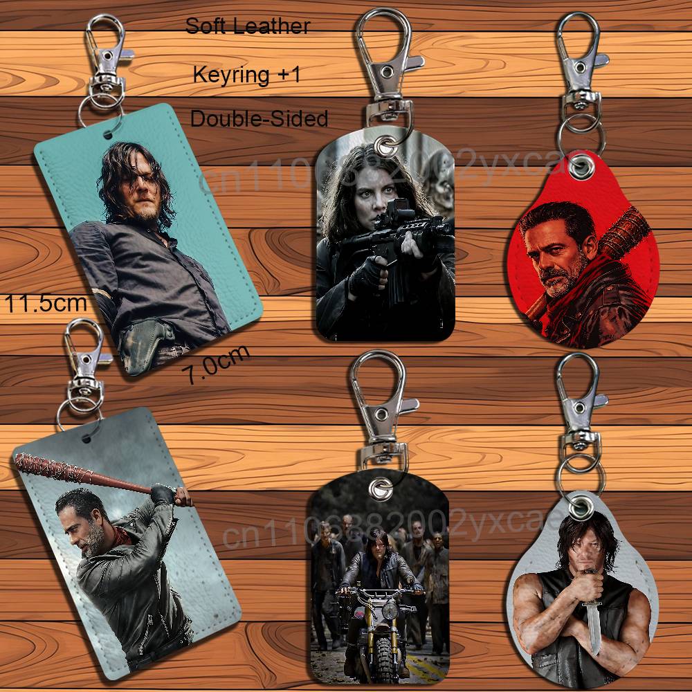 Lanyard Badge Holder - حامل مفاتيح جلدي بتصميم نيجان ماجي