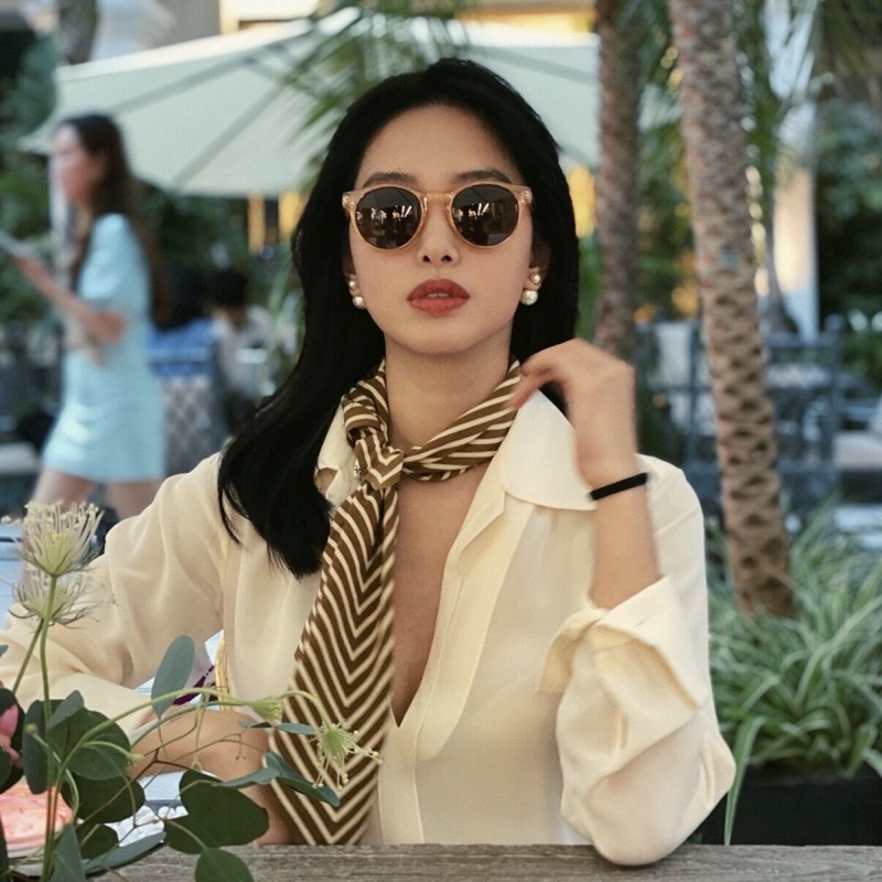 وشاح مطبوع بشريط للنساء ، حرير - مراجعة Silk Tie Striped وسعره