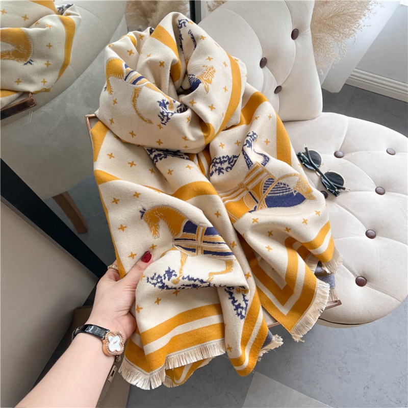 الفاخرة الحصان طباعة سميكة بطا - مراجعة Woven Scarf Blanket وسعره