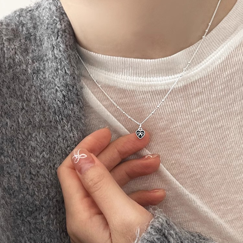 قلادة قلب حب من الفضة الإسترلي - مراجعة Tie Clip Silver وسعره