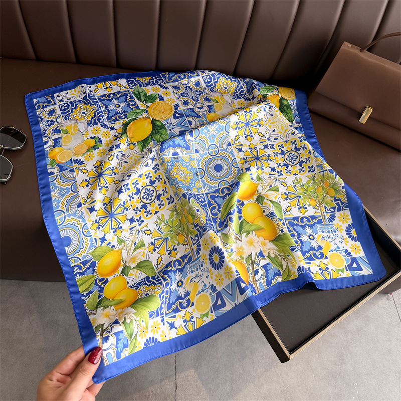 2026 جديد الفاكهة طباعة الحرير - مراجعة Ascot Neck Scarf وسعره