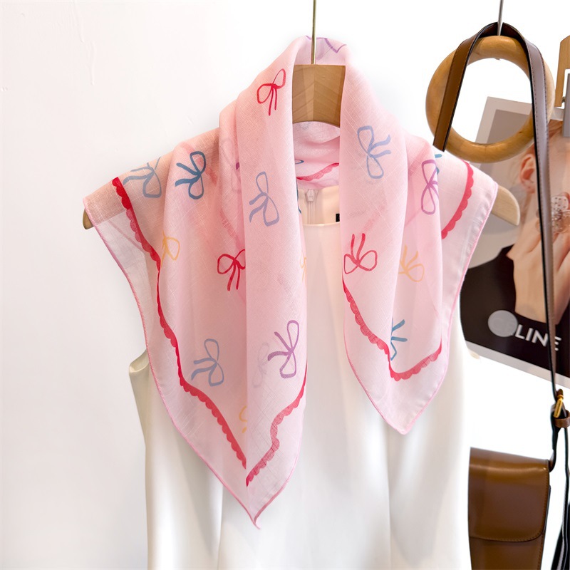 وشاح مربع من القطن والكتان بطو - مراجعة Bandana Cotton وسعره