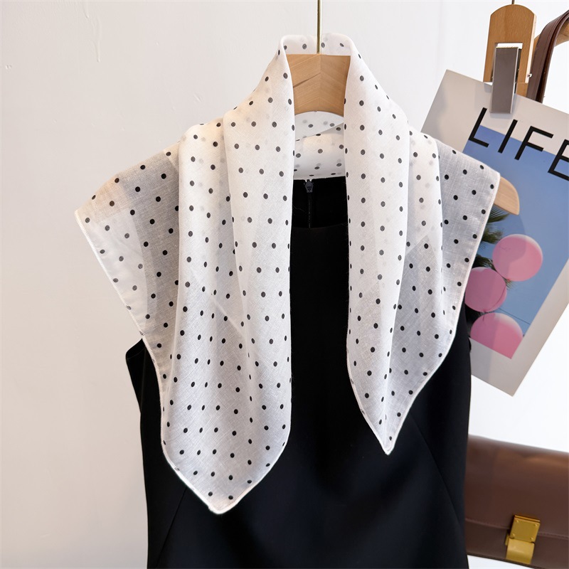 وشاح مربع من القطن والكتان بطو - مراجعة Bandana Cotton وسعره
