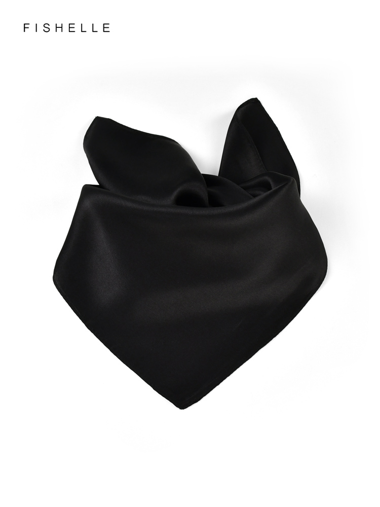 وشاح حريمي أسود نقي بلون سادة  - مراجعة Silk Neck Scarf وسعره