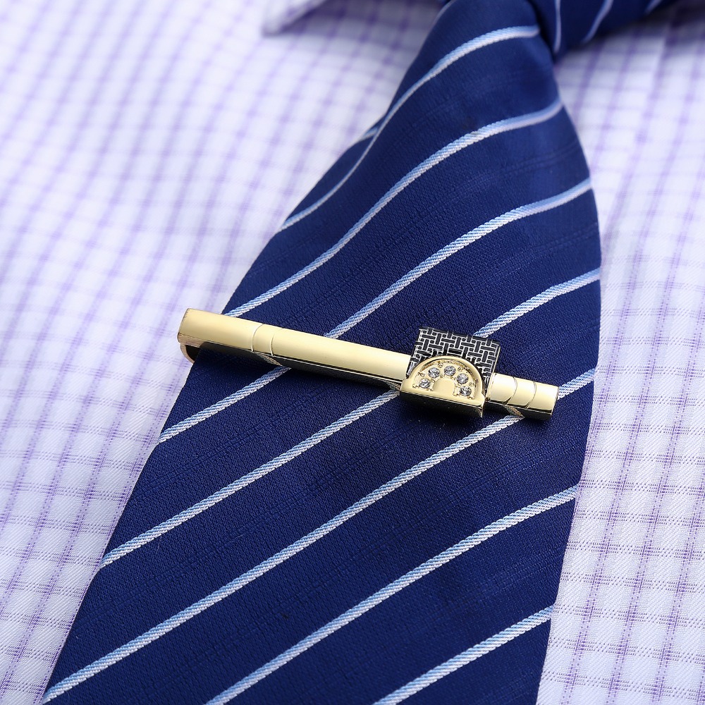 طقم أزرار أكمام ومشبك ربطة عنق - مراجعة Tie Bar Set Gift وسعره